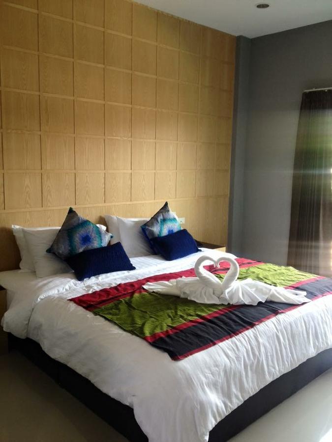 Hobby Hotel Uttaradit Ngoại thất bức ảnh