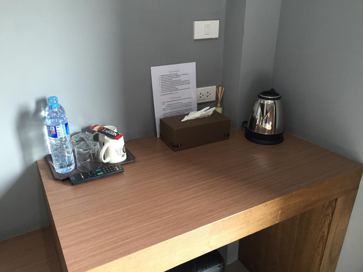 Hobby Hotel Uttaradit Ngoại thất bức ảnh